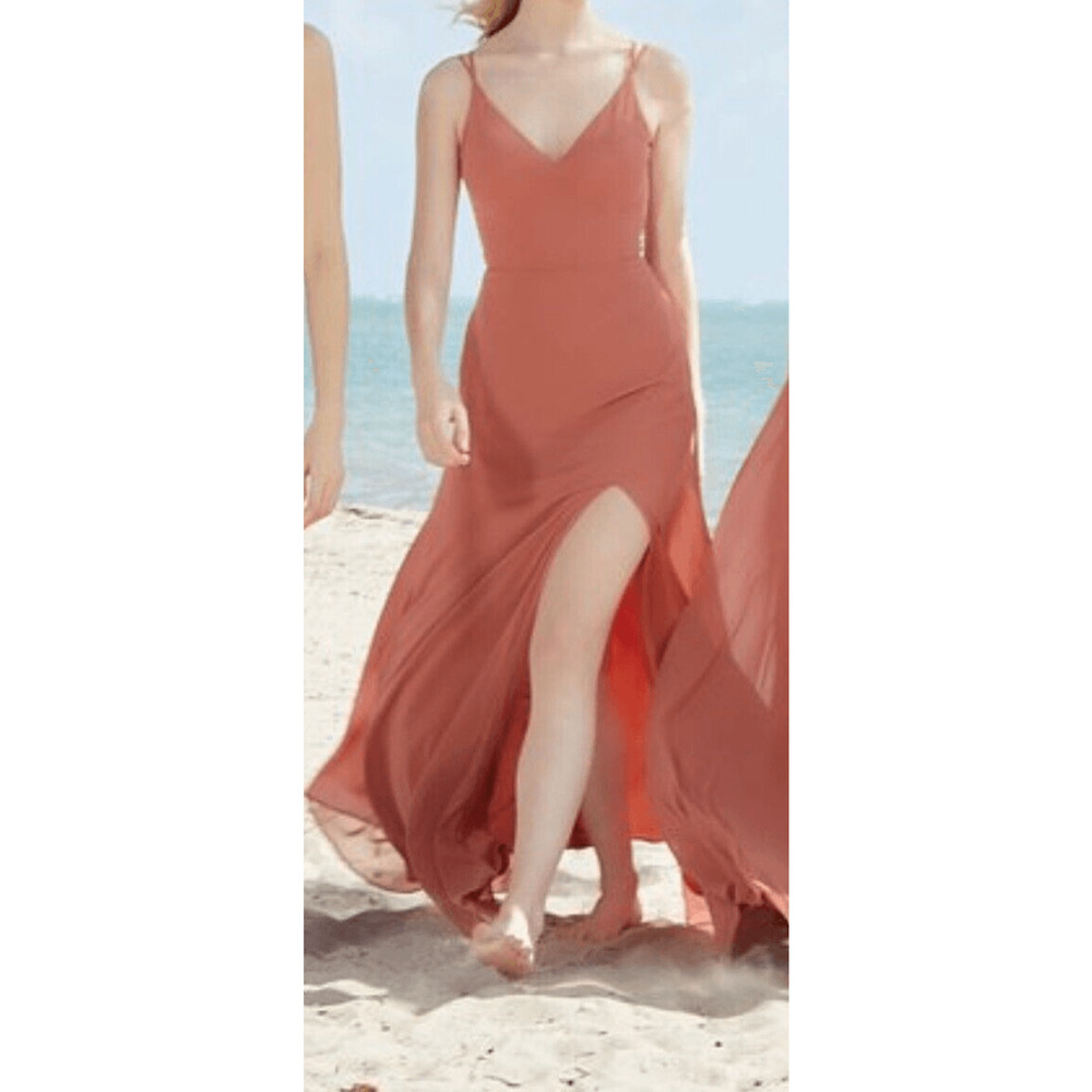 Dear Cleo Kinsley Amber V Neck High Slit Strappy Flowy Woman’s Size 4 NWT‎